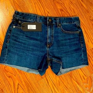 NWT Rag & Bone denim boyfriend Short- 27